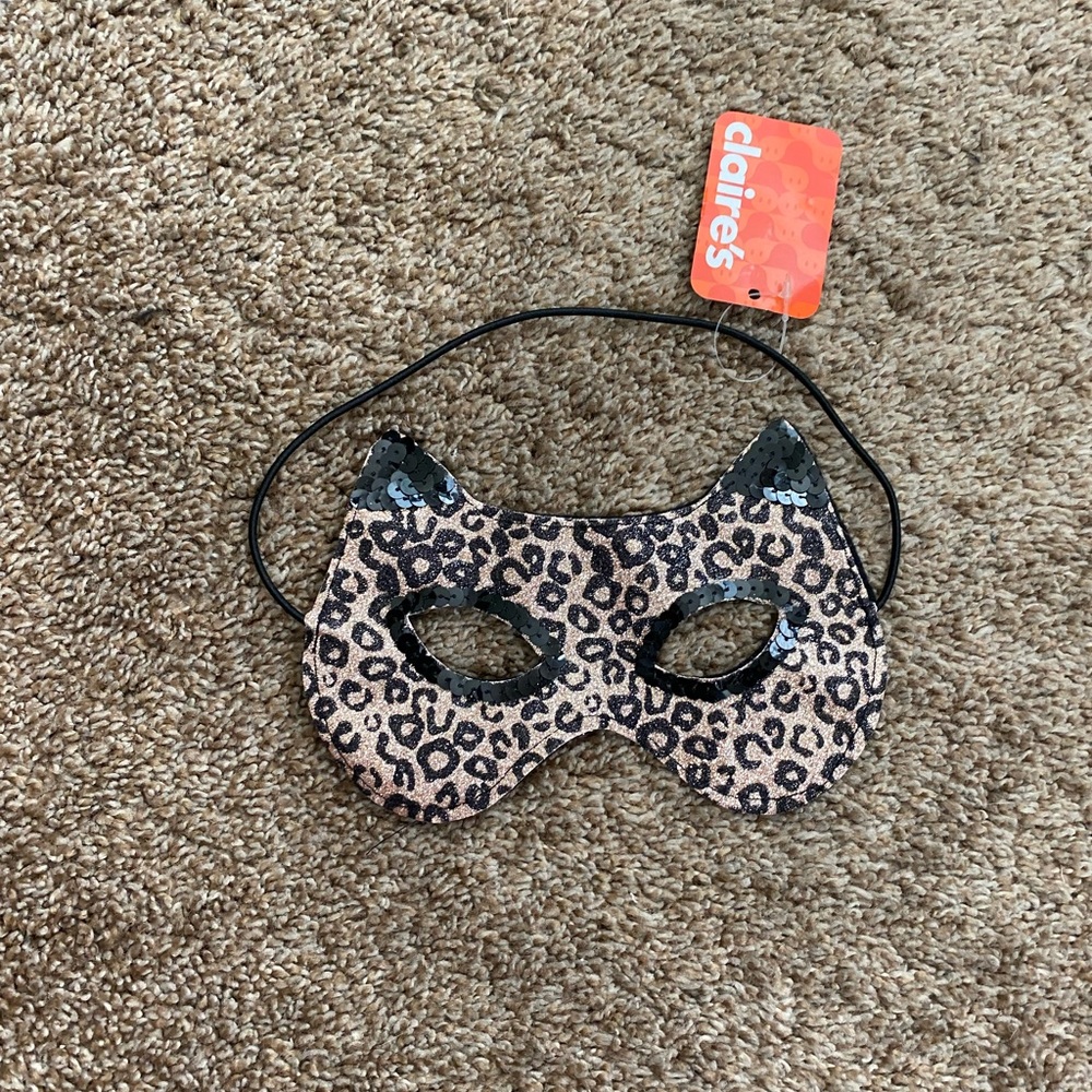 Face Mask | NWT Leopard Cat Eyemask